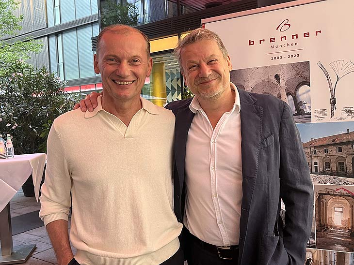 Feierten 20 Jahre brenner: Rudi Kull und Albert Weinzierl  ©Foto: Martin Schmitz